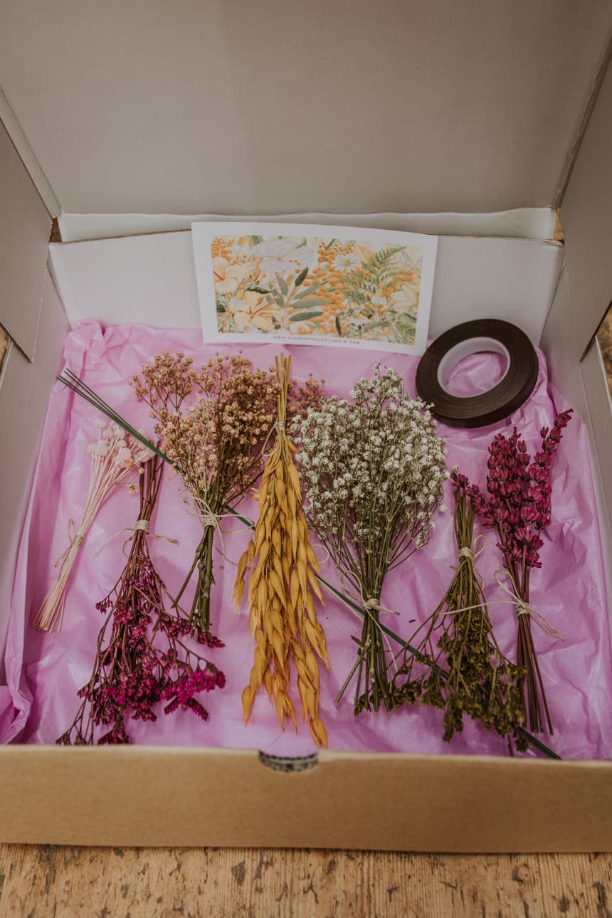 Taller on line Corona de flores silvestres 6